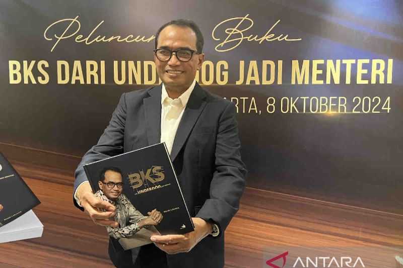 Keren Sangat Menginspirasi, Menhub Luncurkan Buku dengan Judul 'BKS dari Underdog Jadi Menteri'