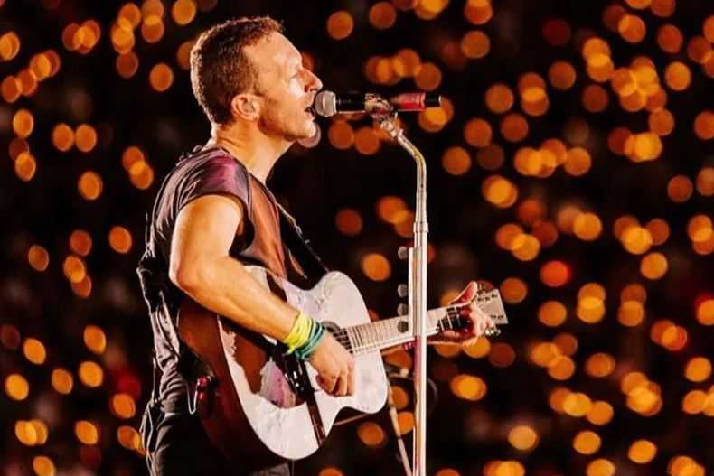 Keren! Tur Dunia Coldplay Berhasil Kurangi Emisi Karbon Hingga 47 Persen