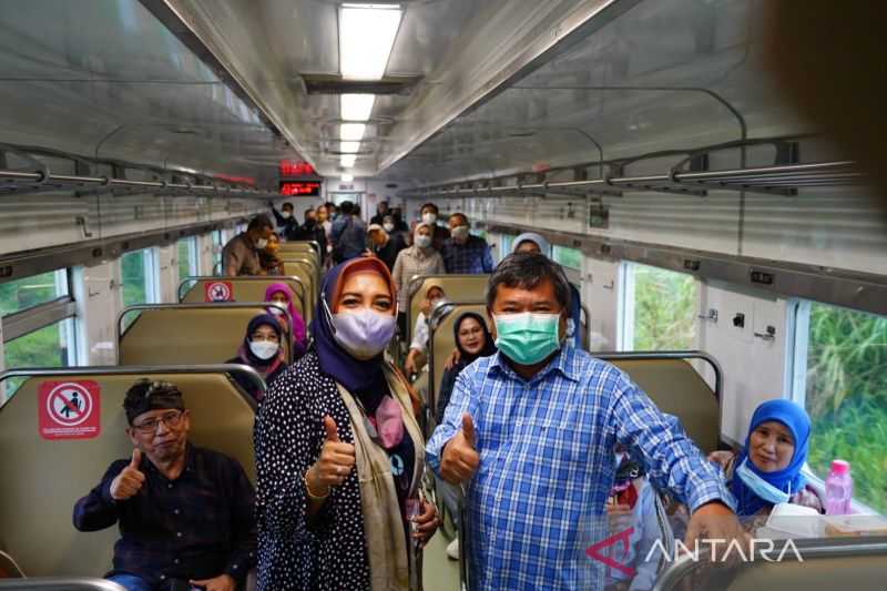 Kereta Api Relasi Stasiun Garut-Pasar Senen Mulai Diuji Coba, Ini Penumpangnya