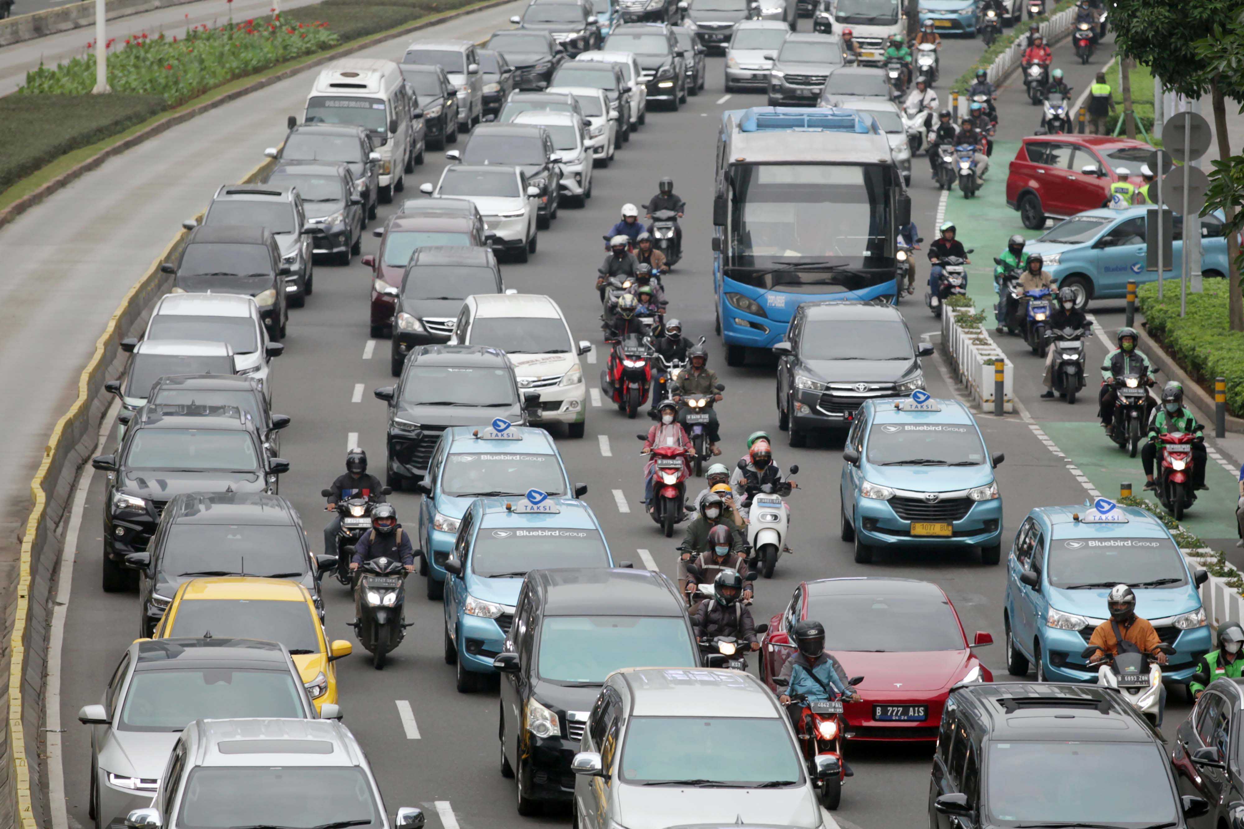 Kerja dari Rumah Lebih Efektif Atasi Kemacetan di Jakarta