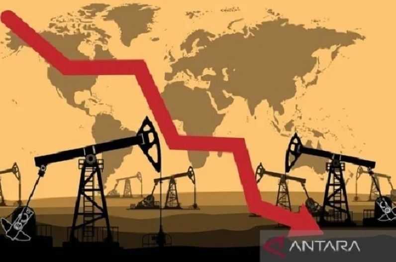 Khawatir Resesi, Harga Minyak Dunia Merosot Tajam di Bawah Level Sejak Januari