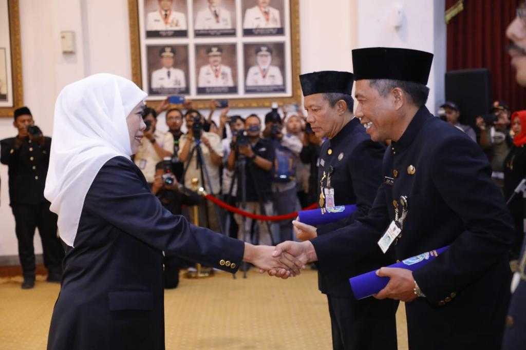 Khofifah Pastikan Civitas Akademik SMA di Jatim Pancasilais