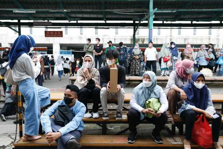 Kilas Balik Tiga Tahun Pandemi Covid-19 di Indonesia! Ini Alasan Masyarakat Jadi Lebih Bebas Beraktivitas Walapun Kasus Covid-19 Masih Tinggi