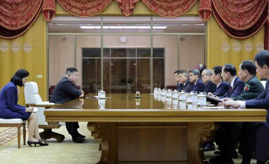 Kim Jong-un Bertemu Delegasi Tiongkok di Pyongyang