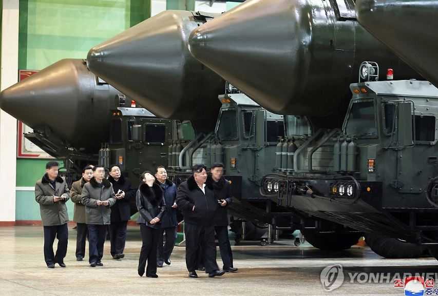 Kim Jong Un Serukan Perluasan Produksi Peluncur Rudal