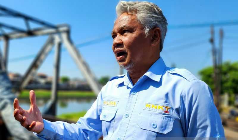 KNKT Terjunkan Tim Selidiki Kecelakaan KA Brantas di Semarang