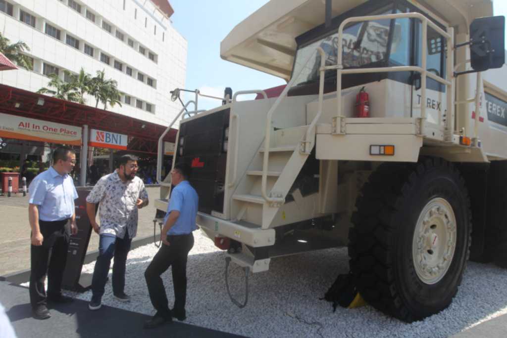 KOBEXINDO-NHL TEREX Fokus Tingkatkan Kinerja TR100 dan TR50 2