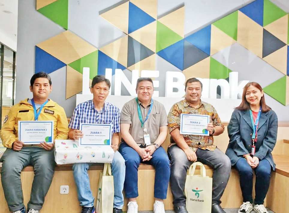 “Koran Jakarta' Juarai Kontes Menulis Line Bank