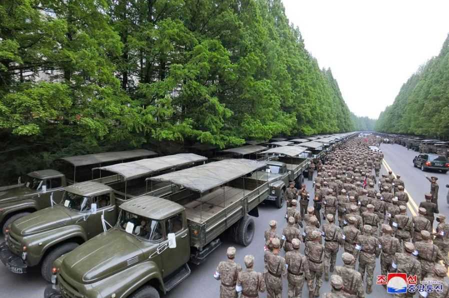 Korban Meninggal Bertambah, Korea Utara Kerahkan Tentara untuk Perangi Wabah Covid-19