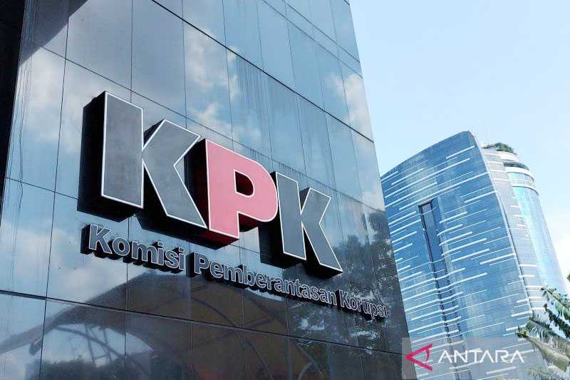 KPK Geledah Rumah Tersangka Korupsi Sistem Proteksi TKI