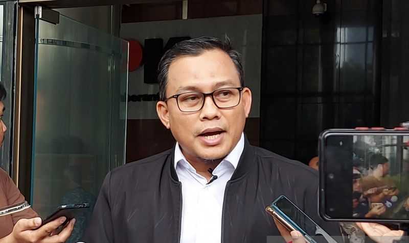 KPK Panggil Mantan Wakil Ketua DPR Azis Syamsuddin