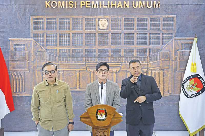 KPU Coret Delapan Paslon