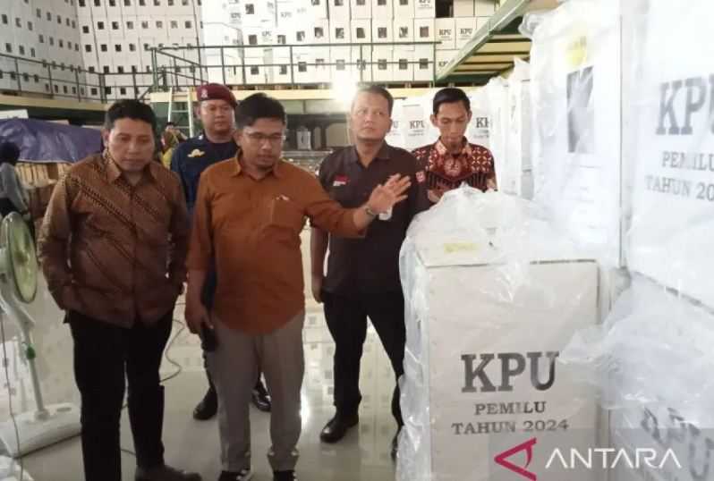 KPU Pastikan Proses Pengemasan Logistik Pemilu Rampung 1 Februari