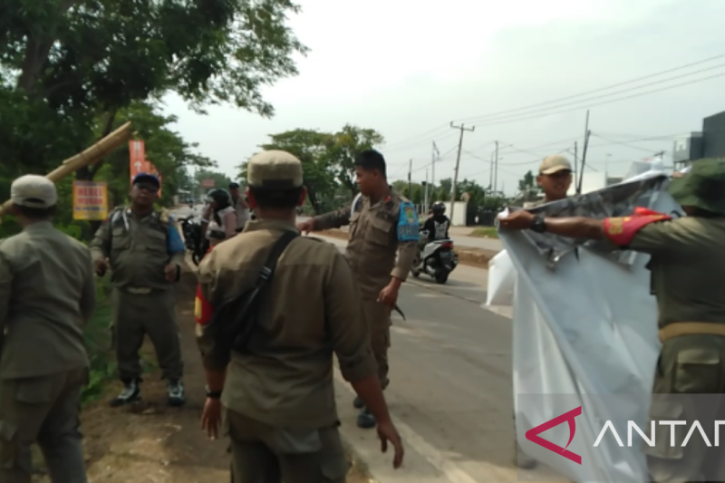 KPU Purwakarta: Area Taman Air Mancur Sri Baduga Harus Bersih dari Alat Peraga Kampenye