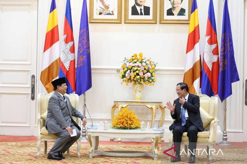 Kunjungi Kamboja, Menhan Prabowo dan Perdana Menteri Hun Sen Tukar Pikiran tentang ASEAN