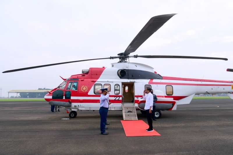 Kunjungi Subang, Presiden Joko Widodo Terbang dengan Helikopter TNI AU