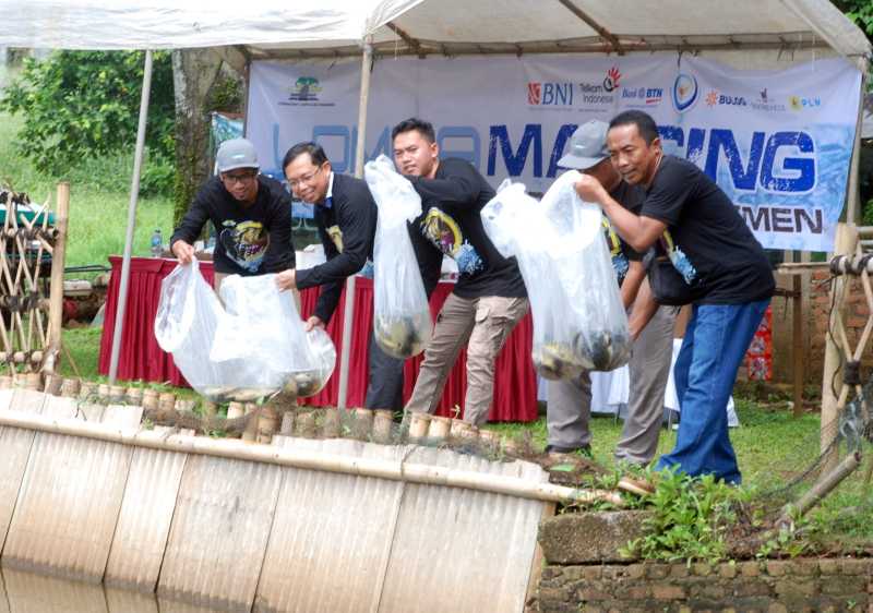 KWP Gelar Lomba Mancing Antar Wartawan dan Santunan Anak Yatim