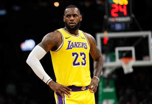 Lakers Harapkan LeBron James Lekas Bugar untuk Playoff NBA