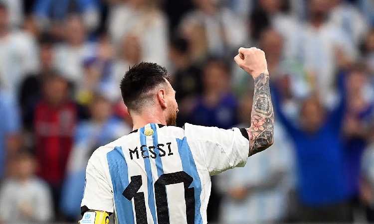 Laku Keras, Jersey Messi dan Argentina Ludes Jelang Final Piala Dunia 2022