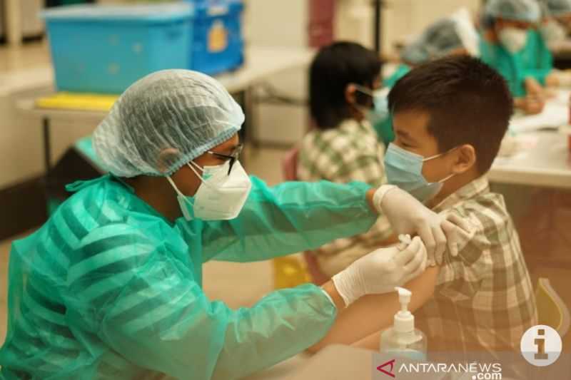 Langkah Cepat Atasi Wabah, IDI Sambut Positif Vaksinasi Covid-19 untuk Anak 6 Hingga 11 Tahun