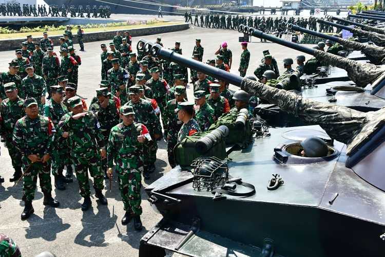 Latgab TNI Tahun 2023 Dalam Rangka Menghadapi Ancaman Terhadap Keutuhan NKRI
