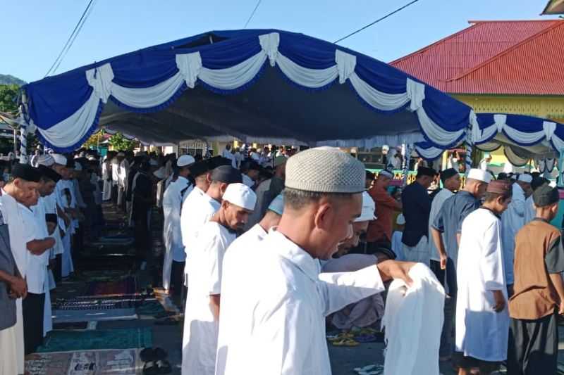 Lebaran Lebih Awal, Warga Muslim di Leihitu Maluku Tengah Sudah Shalat Ied Hari Ini