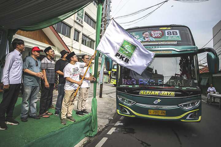 Lepas Pemudik Bersama PKB