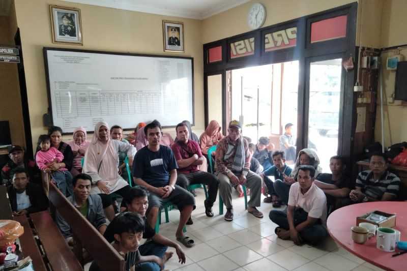 Lewat Jalur Tikus, Penyelundupan 29 PMI dan 3 Balita ke Malaysia Berhasil Digagalkan