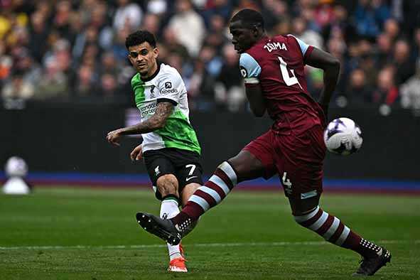 Liverpool Awali Langkah Pertahankan Gelar