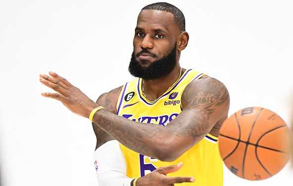 Los Angeles Lakers Hadapi Nuggets, LeBron James Optimistis