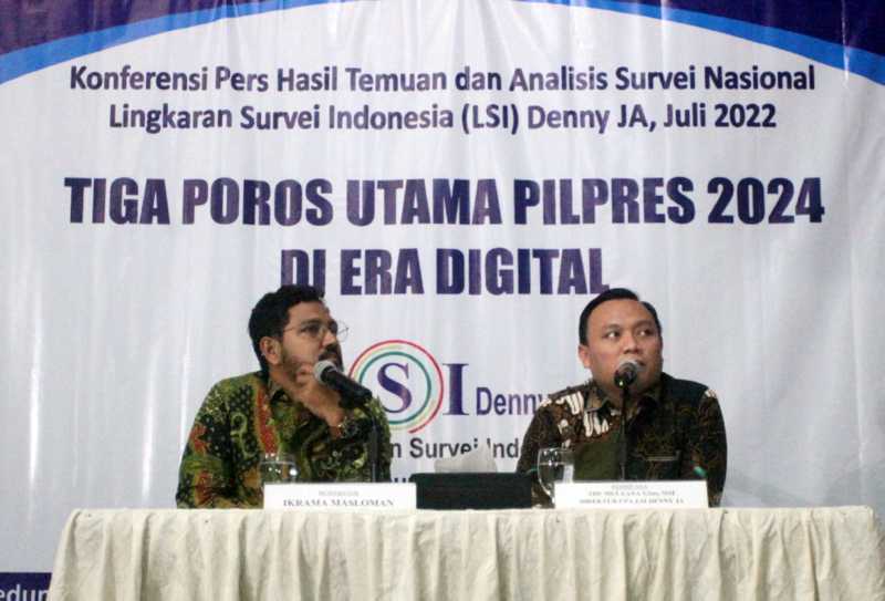 LSI Denny JA Rilis Survei  Tiga Poros Utama Pilpres 2024 Di Era Digital 2