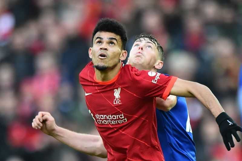 Luis Diaz Cetak Assist di Debut saat Liverpool Singkirkan Cardiff