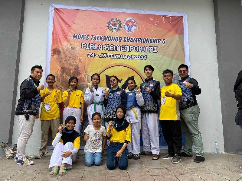 Mahasiswa Ukrida Raih 4 Medali Emas Kejuaraan Taekwondo Piala Kemenpora