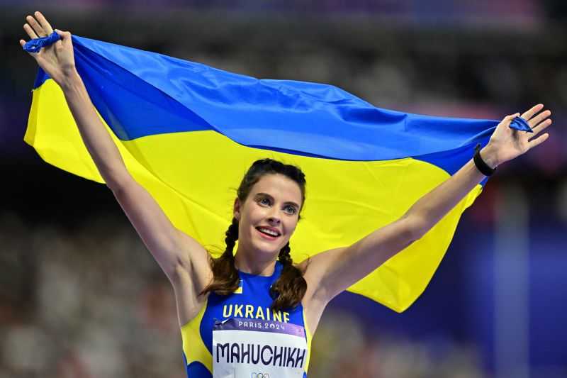 Mahuchikh Persembahkan Medali Emas Olimpiade untuk Ukraina dari Lompat Tinggi