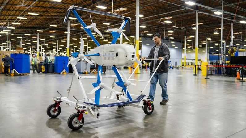 Makin Canggih, Amazon Perluas Pengiriman dengan Drone ke Inggris dan Italia