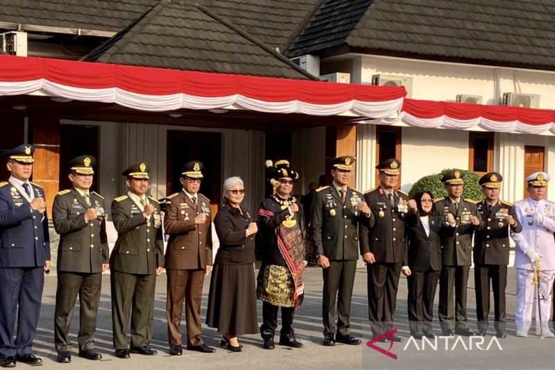 Maknai HUT Ke-78 RI, Mahfud MD Ingatkan Persatuan Modal Terbaik Menjaga Indonesia