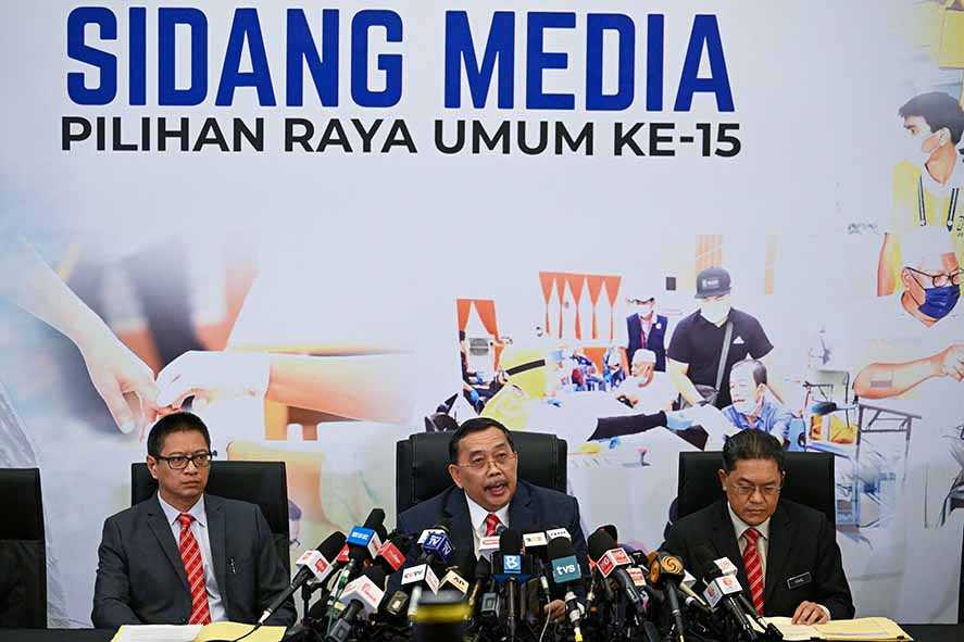 Malaysia Gelar Pemilu Dini pada 19 November