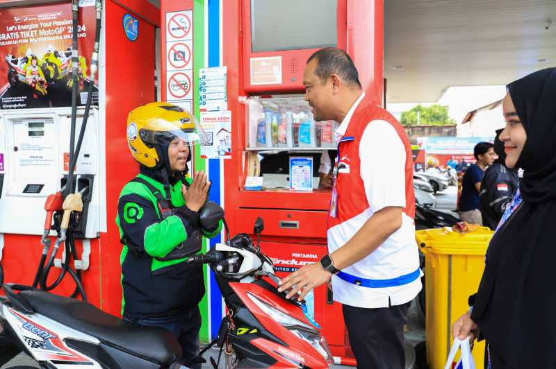 Manajemen Pertamina Retail Sapa Pelanggan di 24 SPBU COCO di Seluruh Indonesia 2