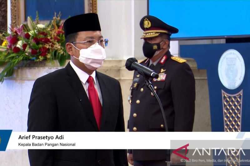 Mantan Dirut RNI Arief Prasetyo Adi Dilantik Jadi Kepala Badan Pangan Nasional
