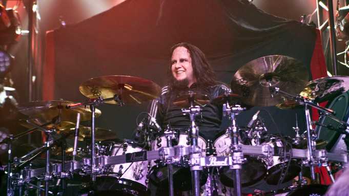Mantan Drummer Dan Pendiri Slipknot Joey Jordison Meninggal Dunia