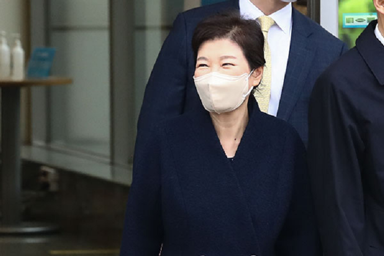 Mantan Presiden Korsel Park Geun-hye Keluar dari Rumah Sakit