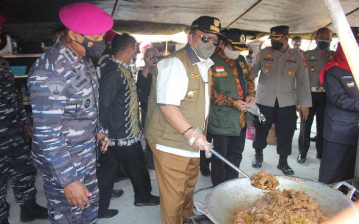 Mantap, 1.000 Paket Makanan Dibuat Dapur Marinir Tiap Harinya untuk Pasien Covid-19 yang Lagi Isoman di Bandar Lampung