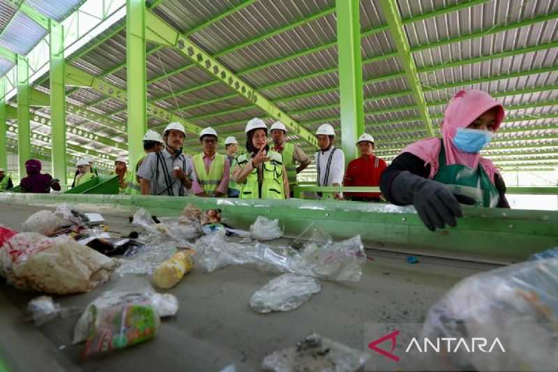 Mantap, Banyuwangi Bangun Tempat Pembuangan Sampah Kapasitas 84 Ton Per Hari