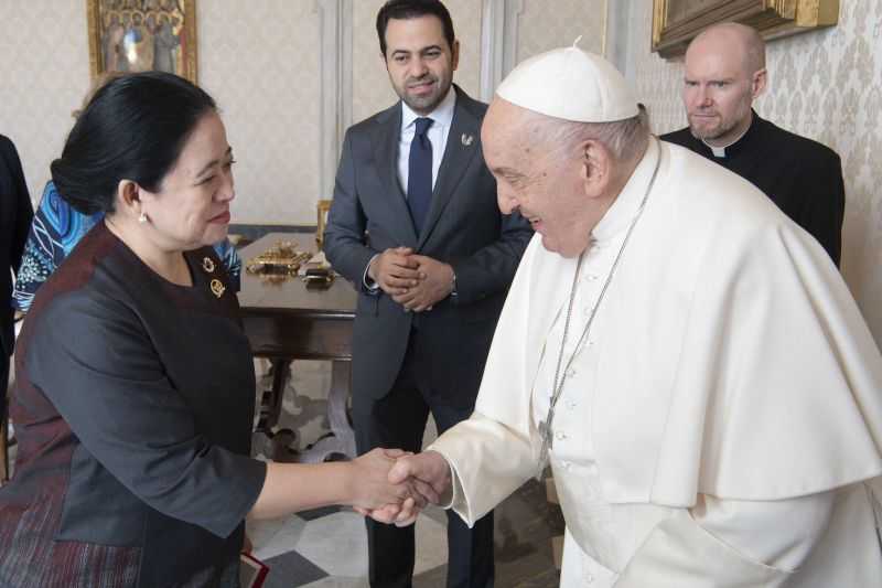 Mantap, Ketua DPR Bahas Toleransi dengan Paus Fransiskus di Vatikan