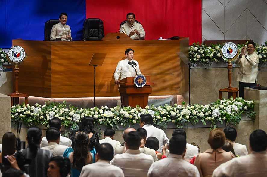 Marcos Jr: Filipina Tak Bisa Menyerah dalam Perebutan Wilayah