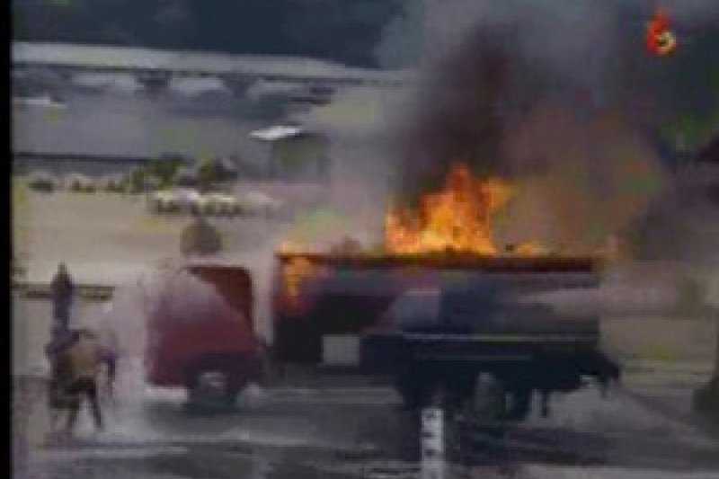 Masih Diselidiki Penyebabnya, Truk Tangki BBM Terbakar di Tol Cengkareng