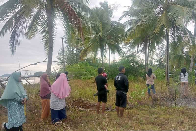 Masyarakat Belitung Antusias Saksikan Latihan Pendaratan Amfibi