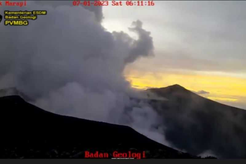 Masyarakat Diimbau Tetap Tenang Pascaerupsi Gunung Marapi