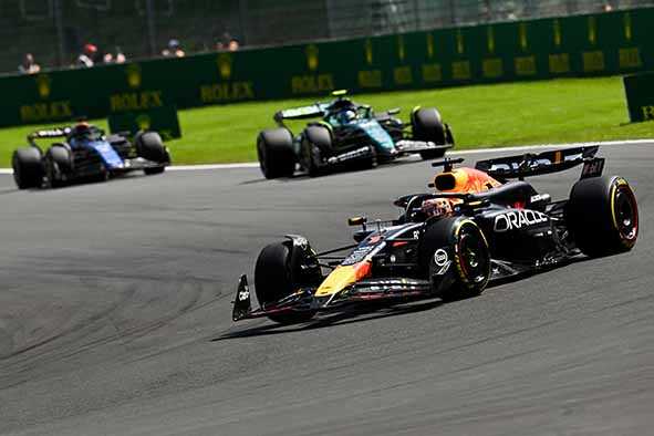 Max Verstappen Kejar Sukses di Rumah