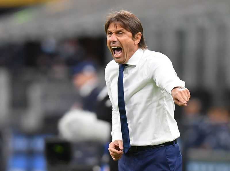 Media Italia Laporkan Conte Setuju Latih MU